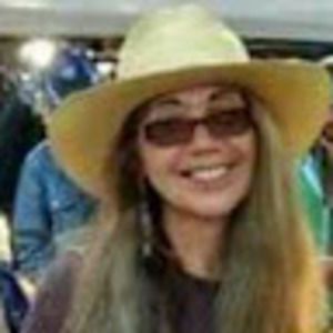 Meet your Posher, Debra